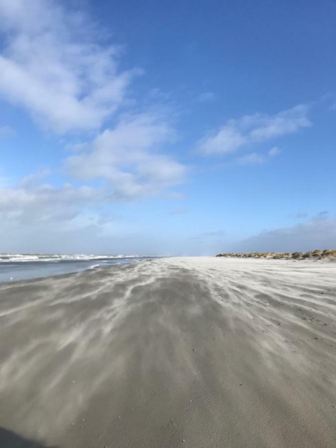 Strandlogement Om De Noord Schiermonnikoog Exteriér fotografie