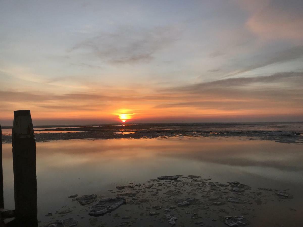 Strandlogement Om De Noord Schiermonnikoog Exteriér fotografie